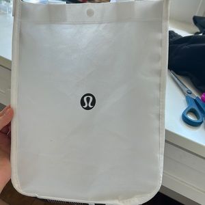 Lululemon bag